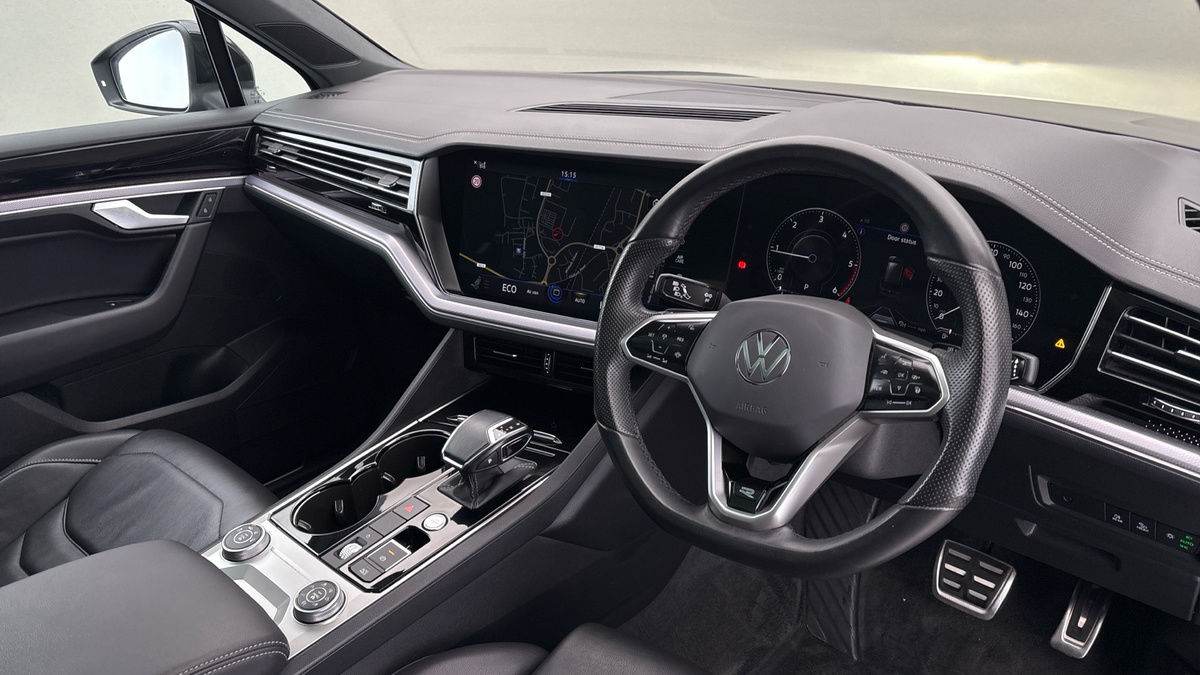 Used Volkswagen Touareg 2023 for sale - 76334532: Photo 5