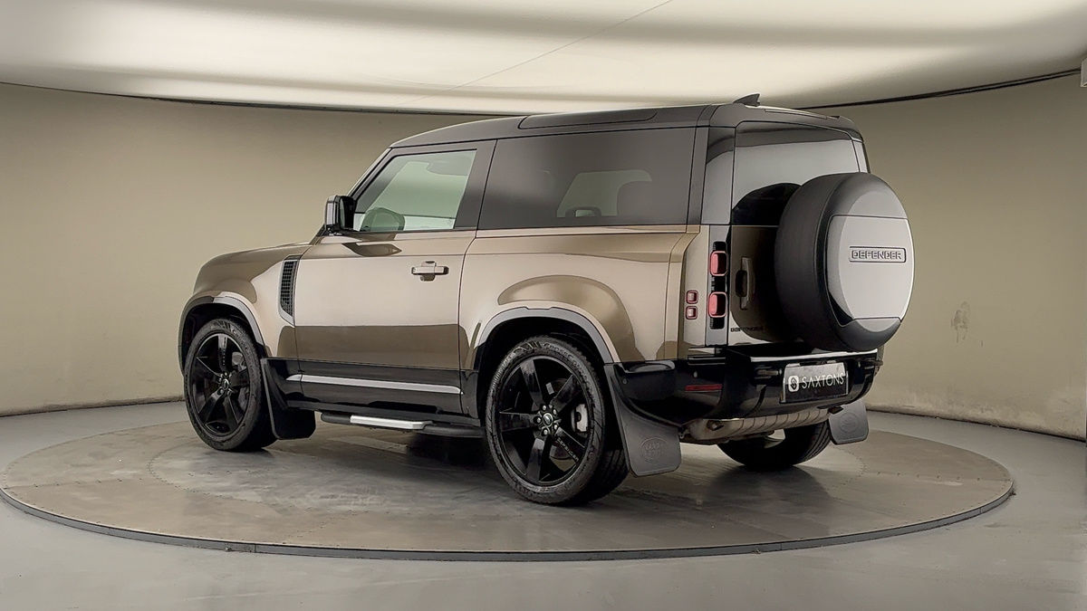 Used Land Rover Defender 2021 for sale - 76884651: Photo 26