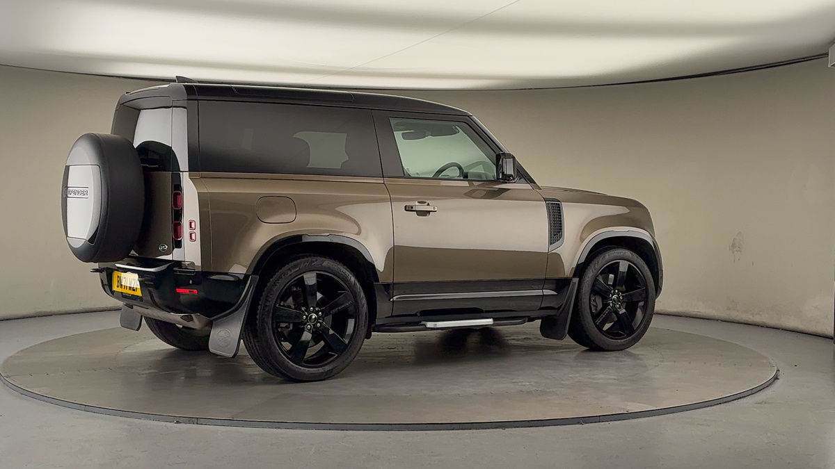 Used Land Rover Defender 2021 for sale - 76884651: Photo 38