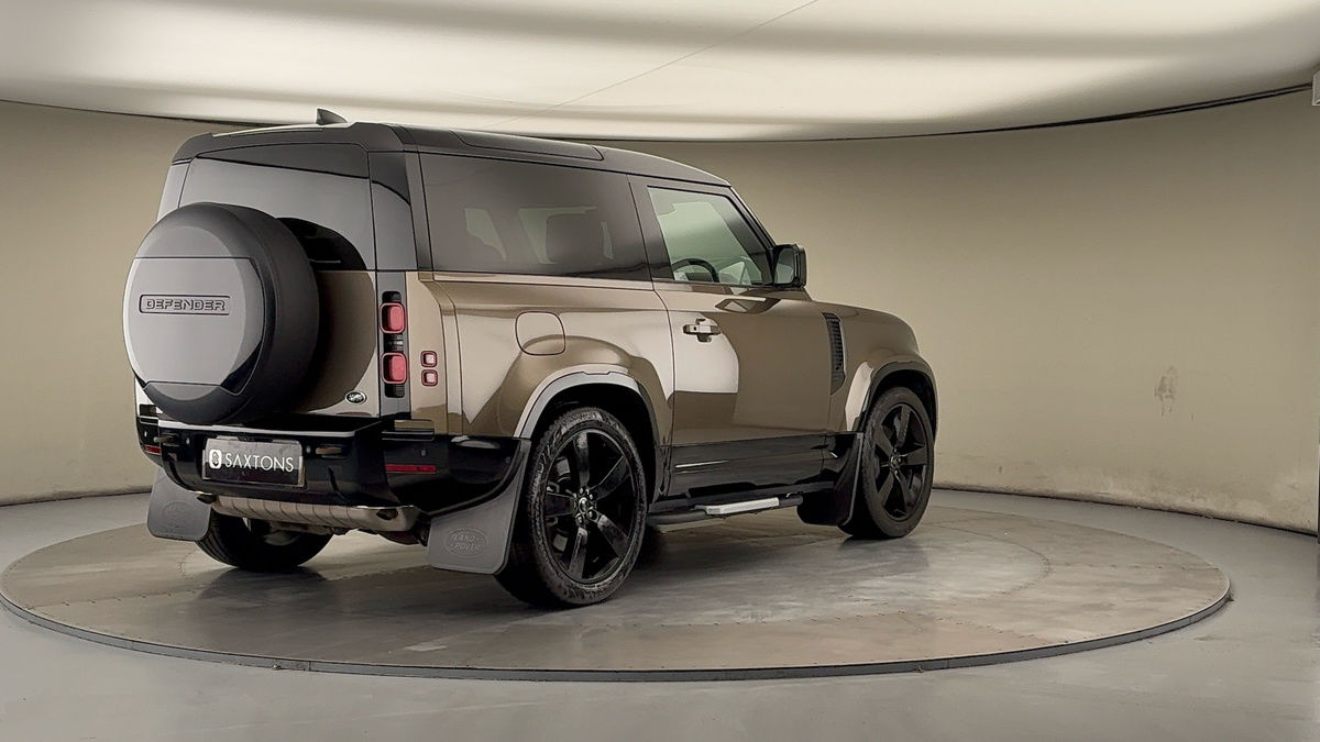 Used Land Rover Defender 2021 for sale - 76884651: Photo 40