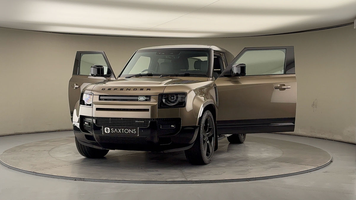 Used Land Rover Defender 2021 for sale - 76884651: Photo 51