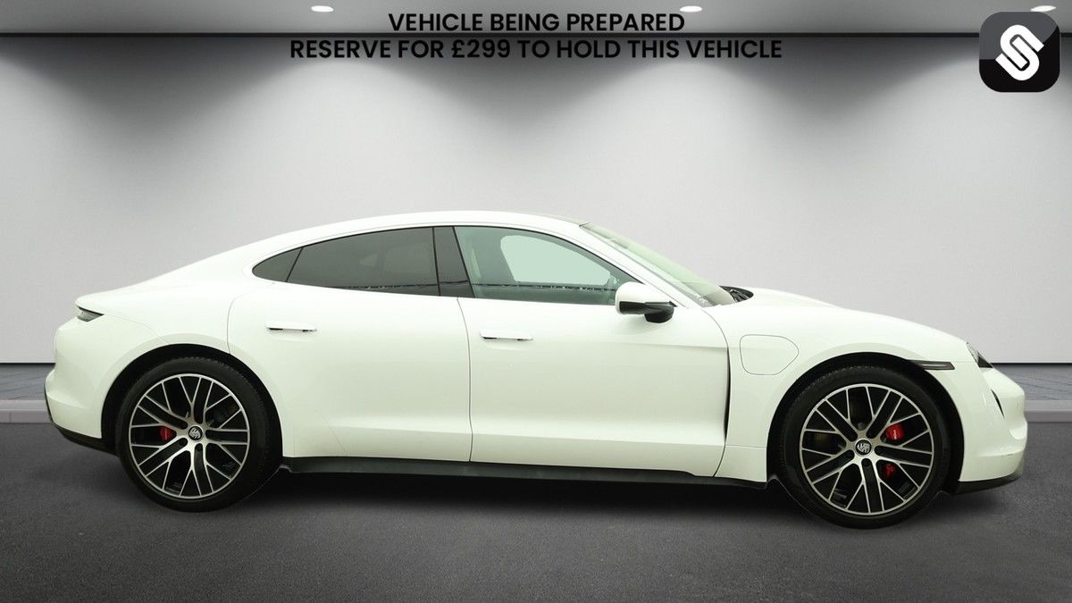 Used Porsche Taycan 2023 for sale - 77749380: Photo 5