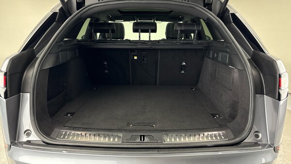 Used Land Rover Range Rover Velar 2022 for sale - 76211095: Photo 11