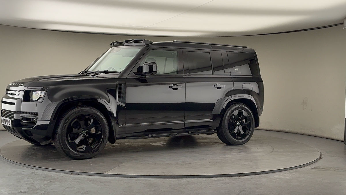 Used Land Rover Defender 110 2022 for sale - 77548021: Photo 30