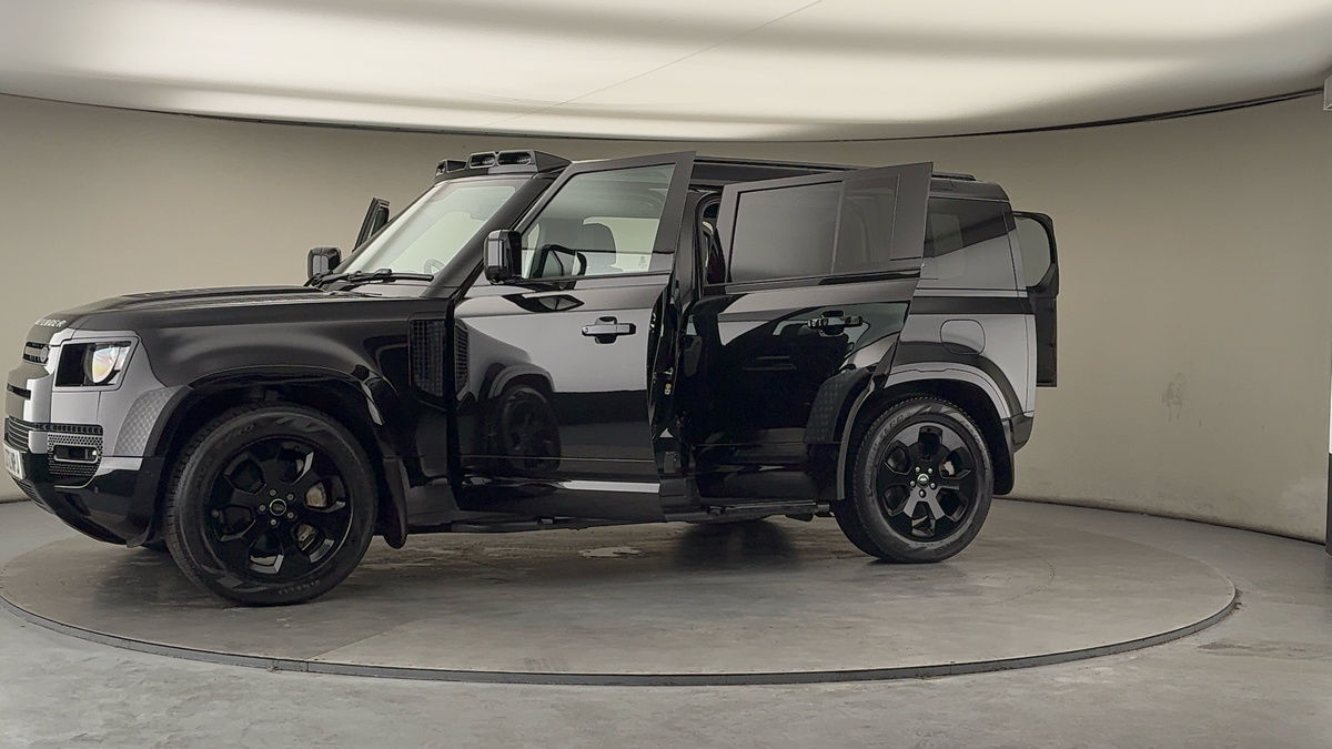 Used Land Rover Defender 110 2022 for sale - 77548021: Photo 49