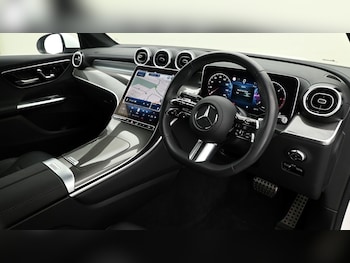 Used Mercedes-Benz GLC 2023 for sale - 75560619: Photo