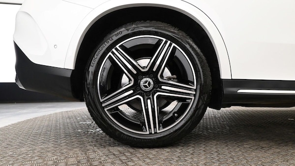 Used Mercedes-Benz GLC 2023 for sale - 75560619: Photo 8