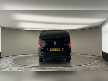Used Mercedes-Benz Vito 2022 for sale - 76010594: Photo