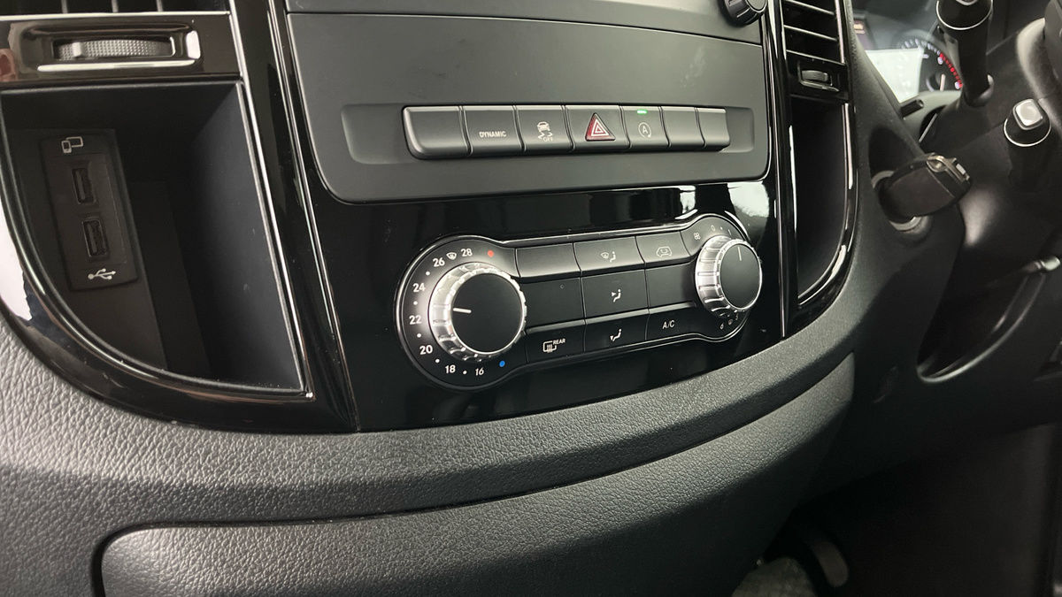 Used Mercedes-Benz Vito 2022 for sale - 76010594: Photo 9
