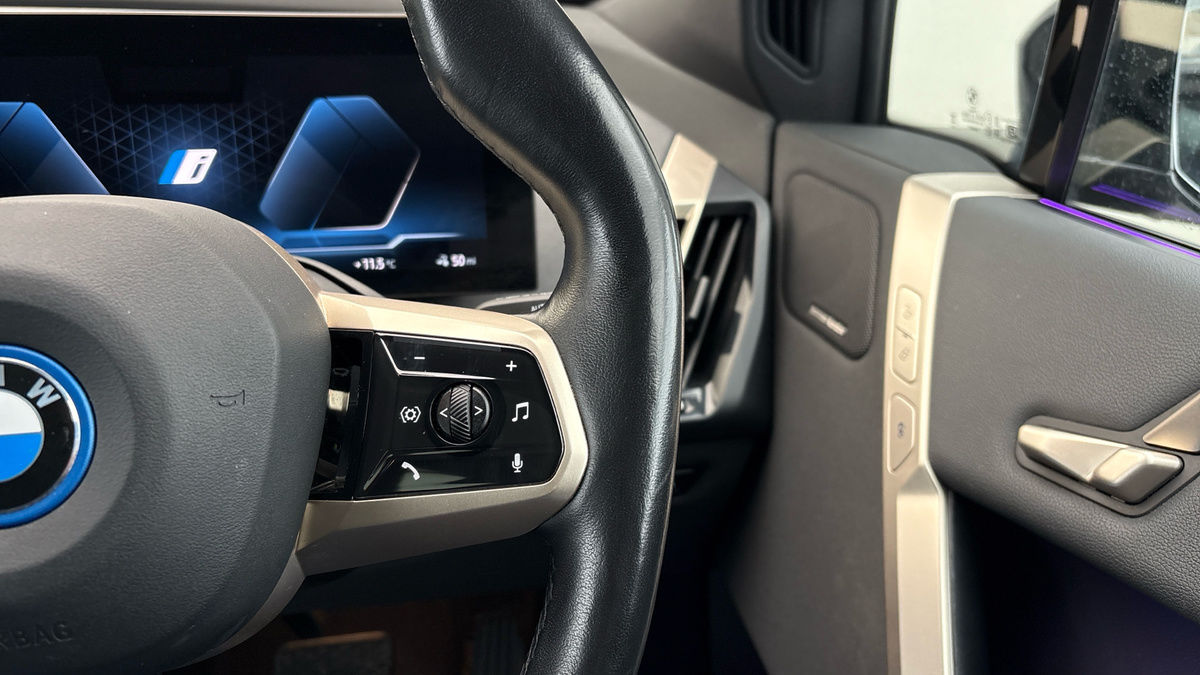 Used BMW iX 2022 for sale - 78182400: Photo 14