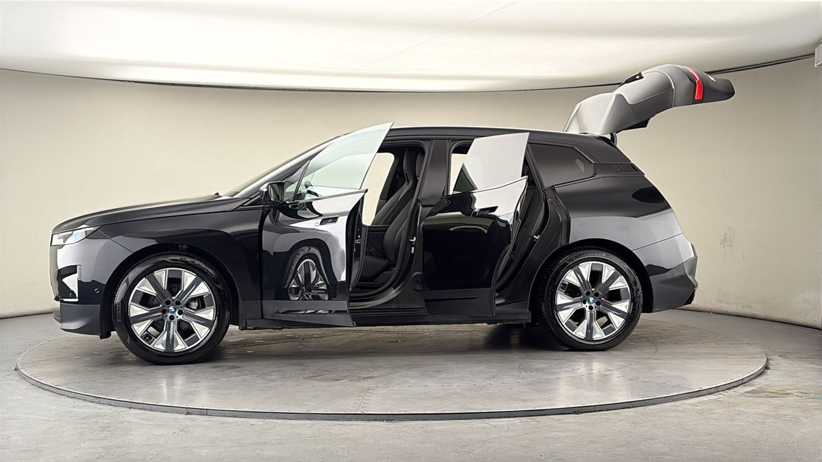 Used BMW iX 2022 for sale - 78182400: Photo 47