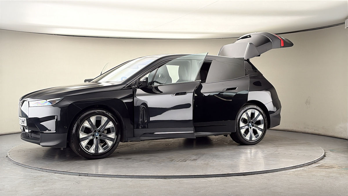 Used BMW iX 2022 for sale - 78182400: Photo 48