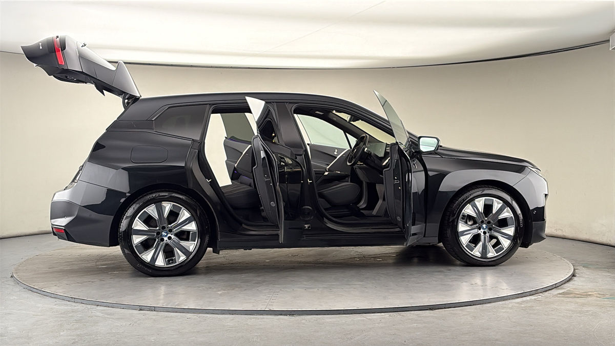 Used BMW iX 2022 for sale - 78182400: Photo 56