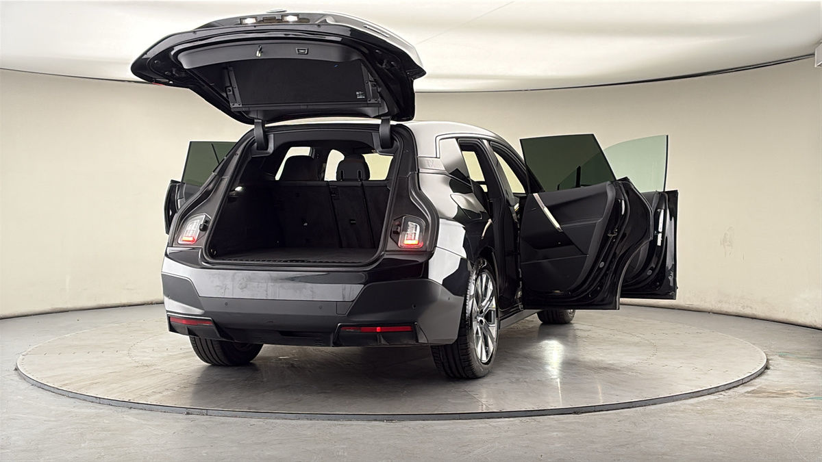 Used BMW iX 2022 for sale - 78182400: Photo 59