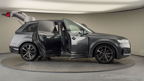 Used Audi Q7 2023 for sale - 76148518: Photo 56