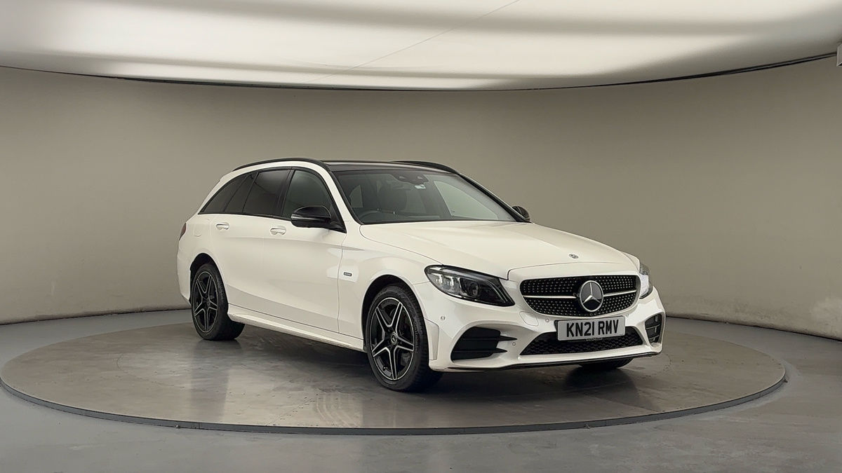 Used Mercedes-Benz C Class 2021 for sale - 76256964: Photo 1