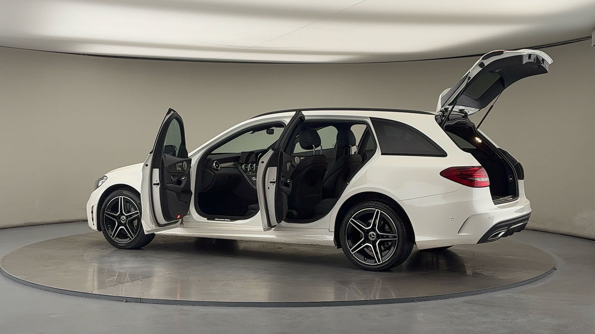 Used Mercedes-Benz C Class 2021 for sale - 76256964: Photo 45