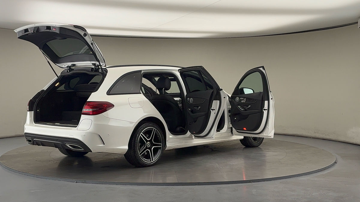 Used Mercedes-Benz C Class 2021 for sale - 76256964: Photo 58