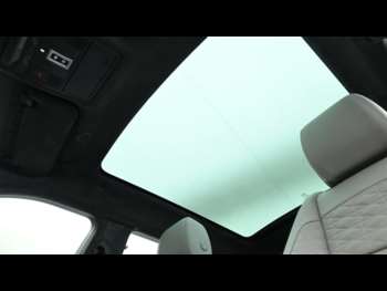Used Land Rover Range Rover Evoque 2021 for sale - 74266468: Photo