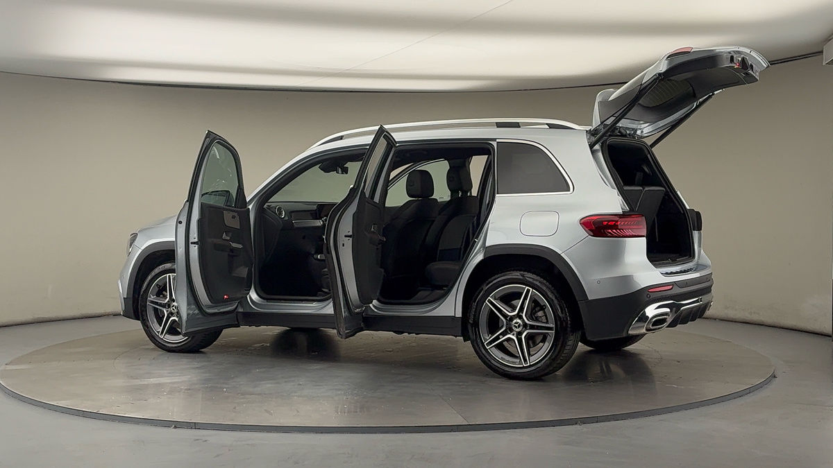 Used Mercedes-Benz GLB 2025 for sale - 76884648: Photo 46