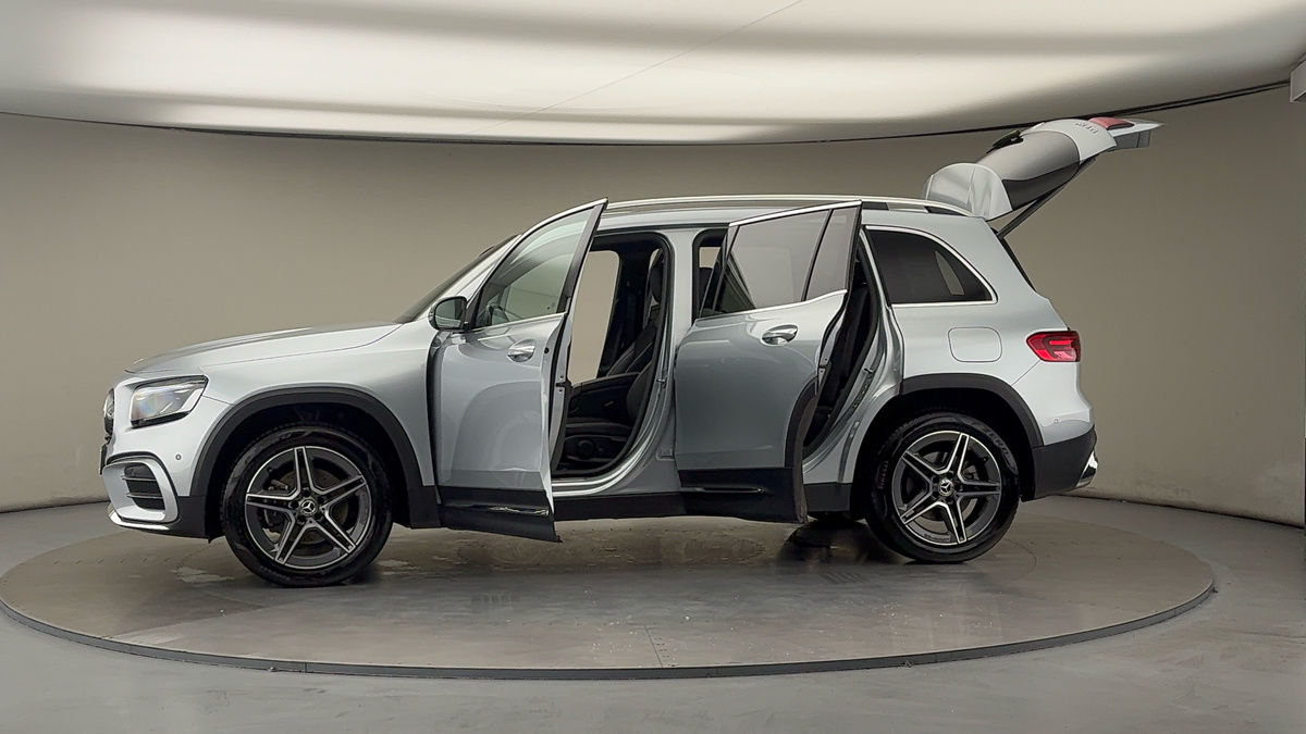 Used Mercedes-Benz GLB 2025 for sale - 76884648: Photo 48