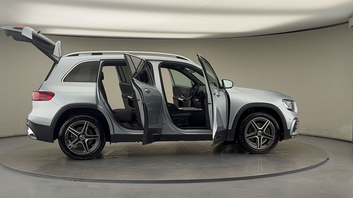 Used Mercedes-Benz GLB 2025 for sale - 76884648: Photo 57