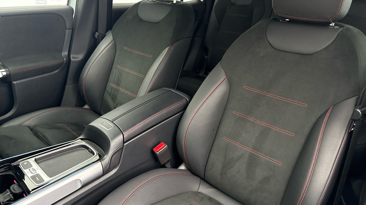 Used Mercedes-Benz GLB 2025 for sale - 76884648: Photo 7