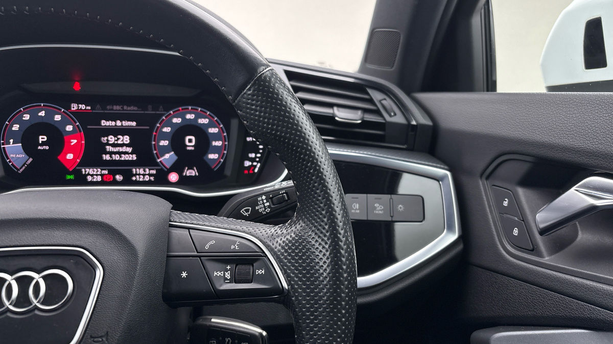 Used Audi Q3 2020 for sale - 76256968: Photo 14