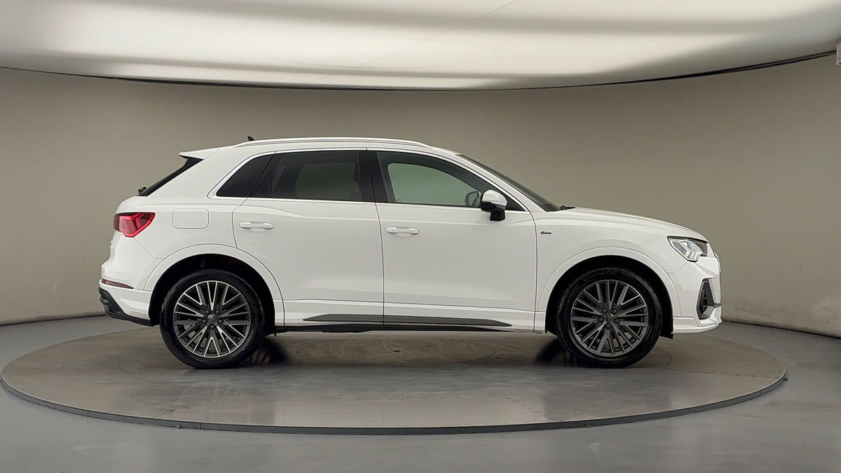 Used Audi Q3 2020 for sale - 76256968: Photo 16