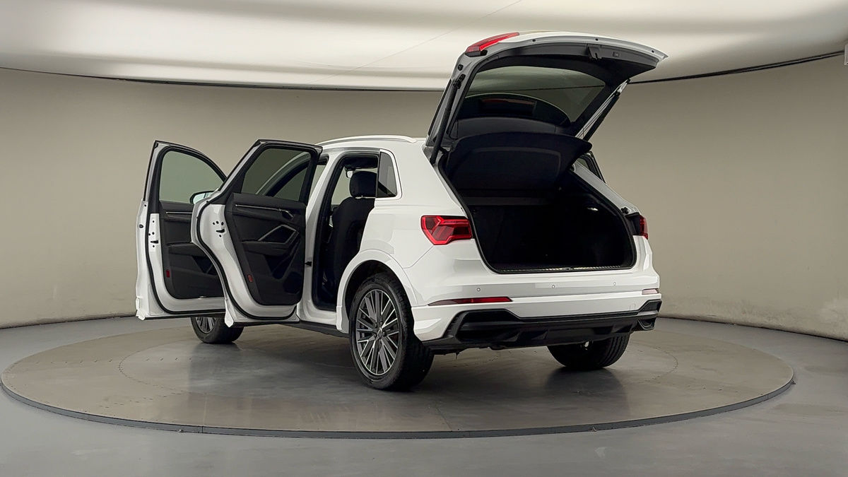 Used Audi Q3 2020 for sale - 76256968: Photo 23