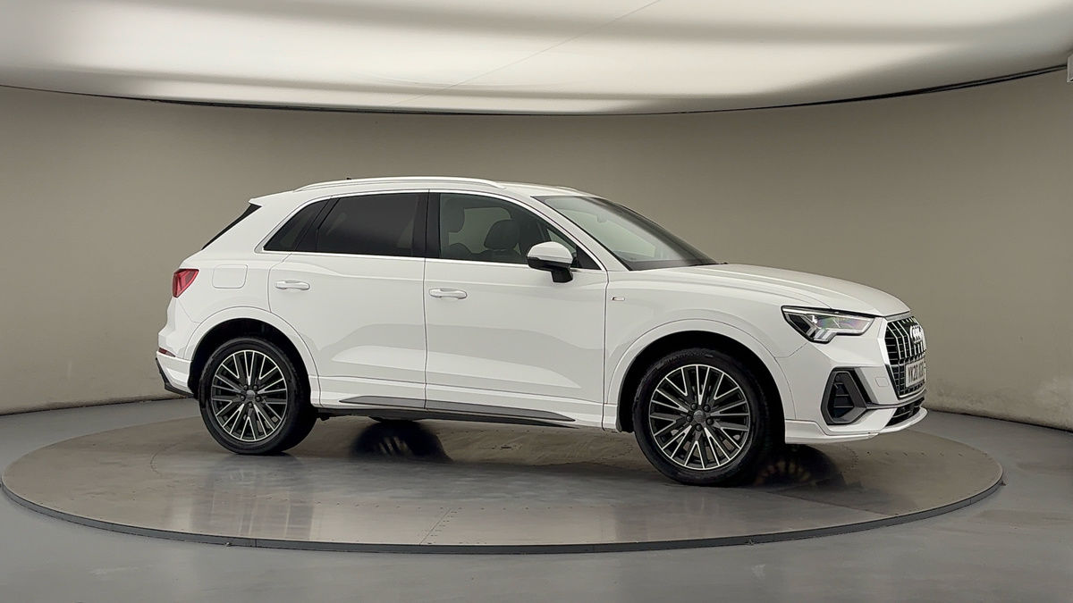 Used Audi Q3 2020 for sale - 76256968: Photo 35