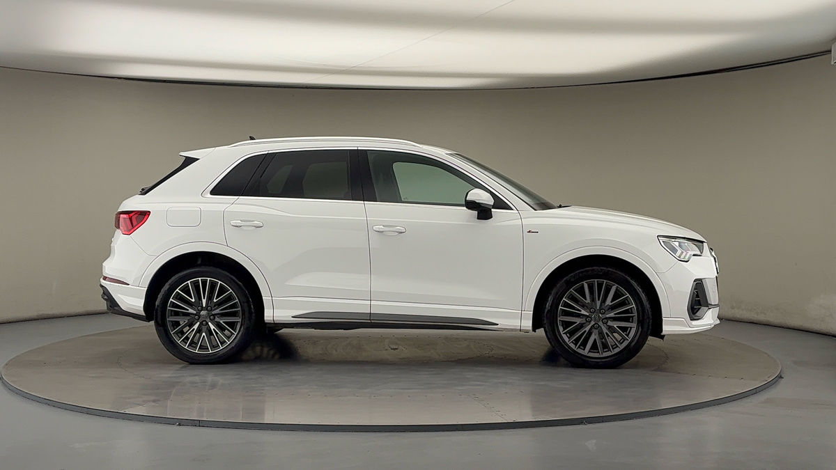 Used Audi Q3 2020 for sale - 76256968: Photo 36