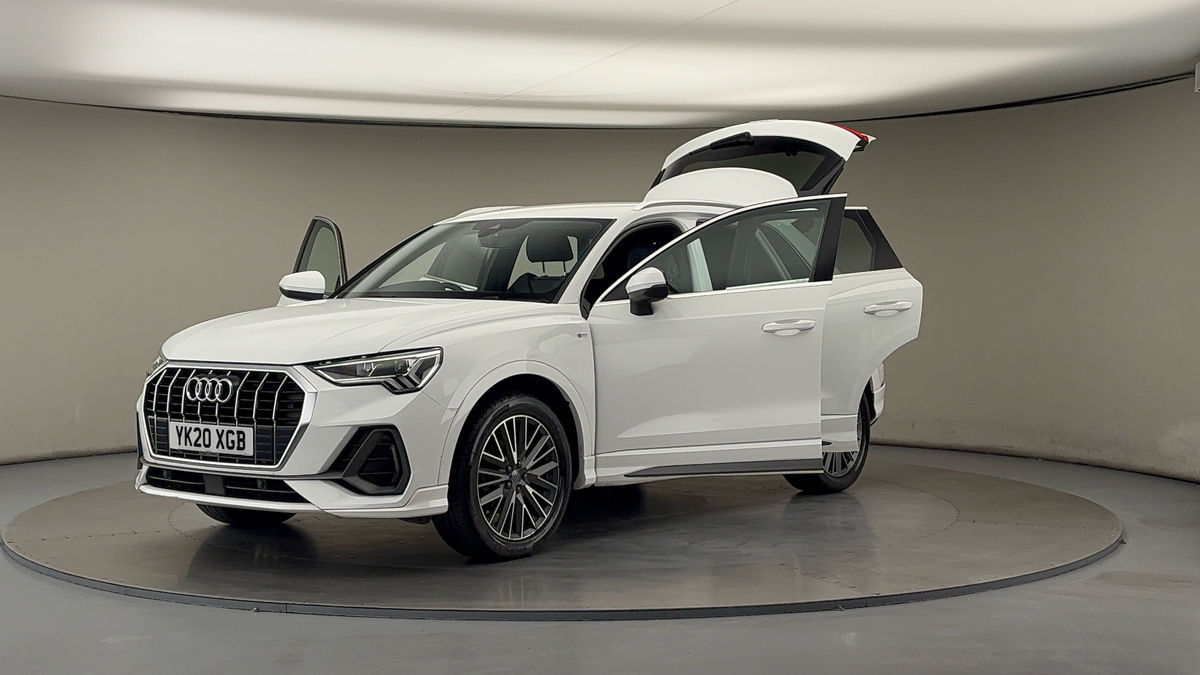 Used Audi Q3 2020 for sale - 76256968: Photo 49