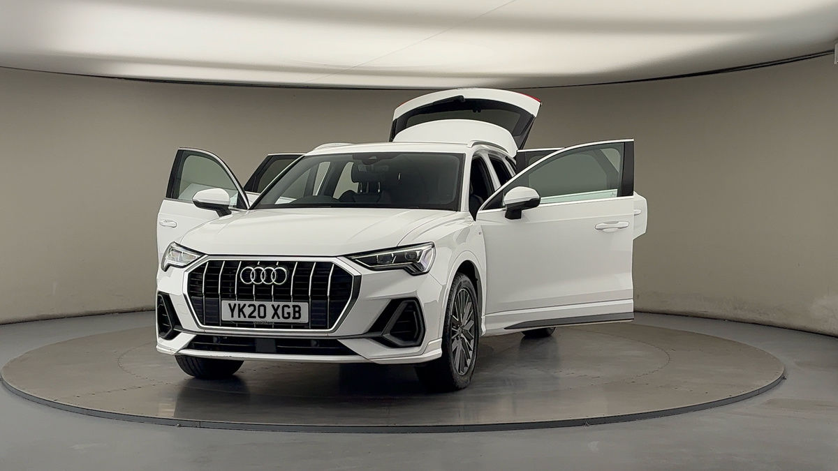 Used Audi Q3 2020 for sale - 76256968: Photo 50