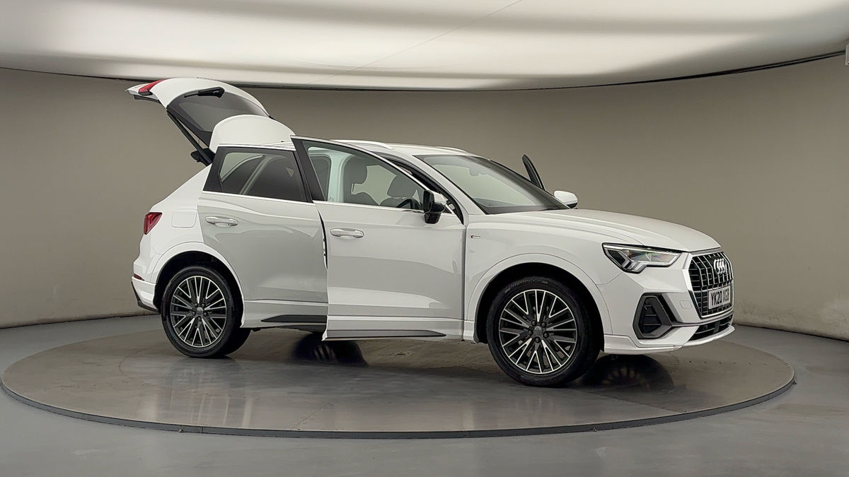 Used Audi Q3 2020 for sale - 76256968: Photo 54