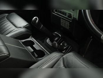 Used Land Rover Defender 90 2015 for sale - 75516771: Photo