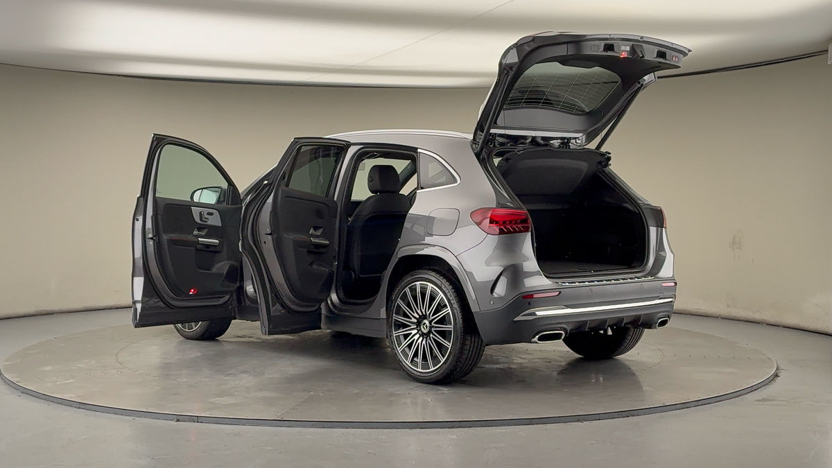 Used Mercedes-Benz GLA 2024 for sale - 77395045: Photo 43