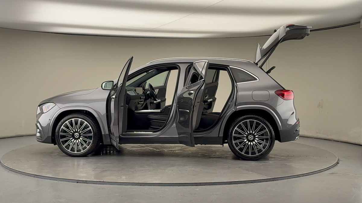 Used Mercedes-Benz GLA 2024 for sale - 77395045: Photo 46