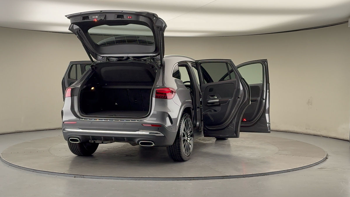 Used Mercedes-Benz GLA 2024 for sale - 77395045: Photo 59