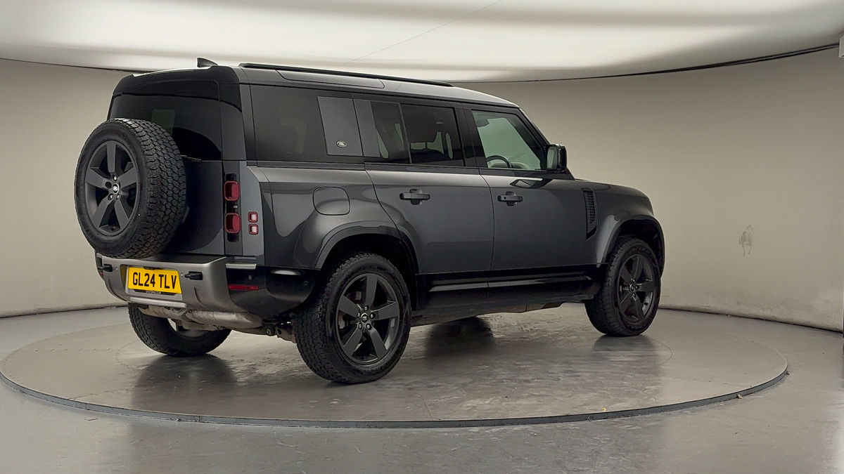 Used Land Rover Defender 110 2024 for sale - 76418099: Photo 21
