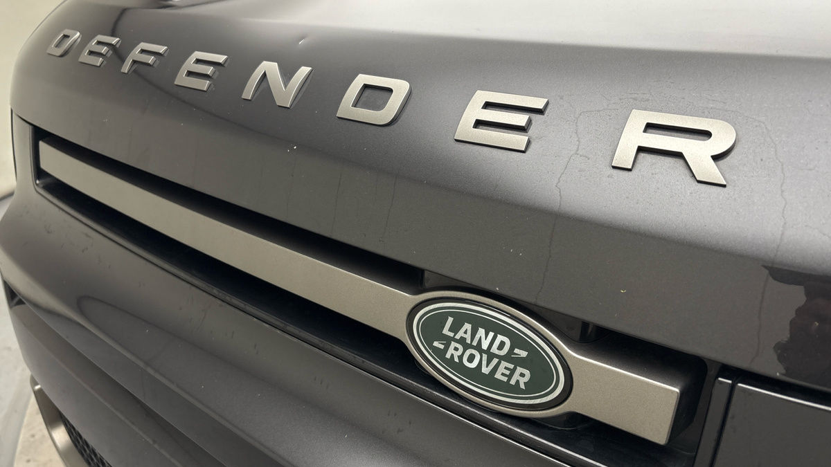 Used Land Rover Defender 110 2024 for sale - 76418099: Photo 24