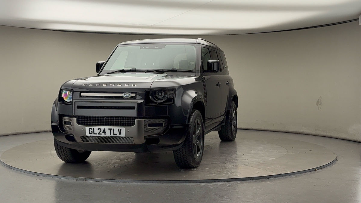 Used Land Rover Defender 110 2024 for sale - 76418099: Photo 31