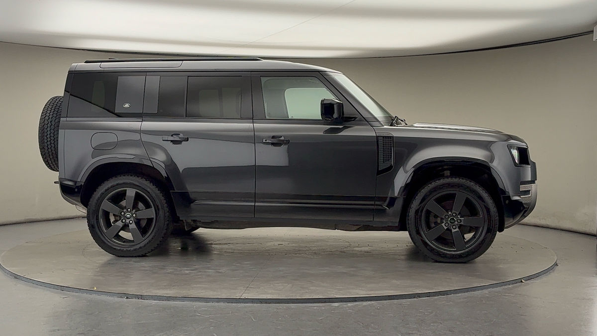 Used Land Rover Defender 110 2024 for sale - 76418099: Photo 36