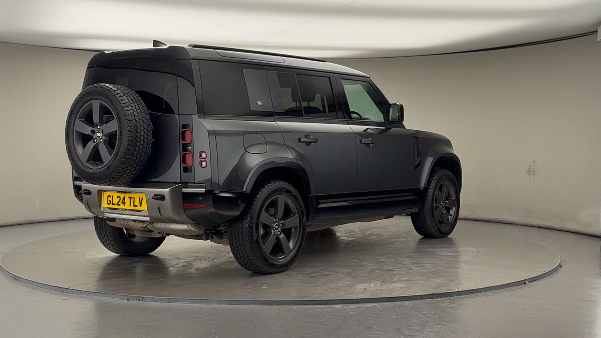 Used Land Rover Defender 110 2024 for sale - 76418099: Photo 39
