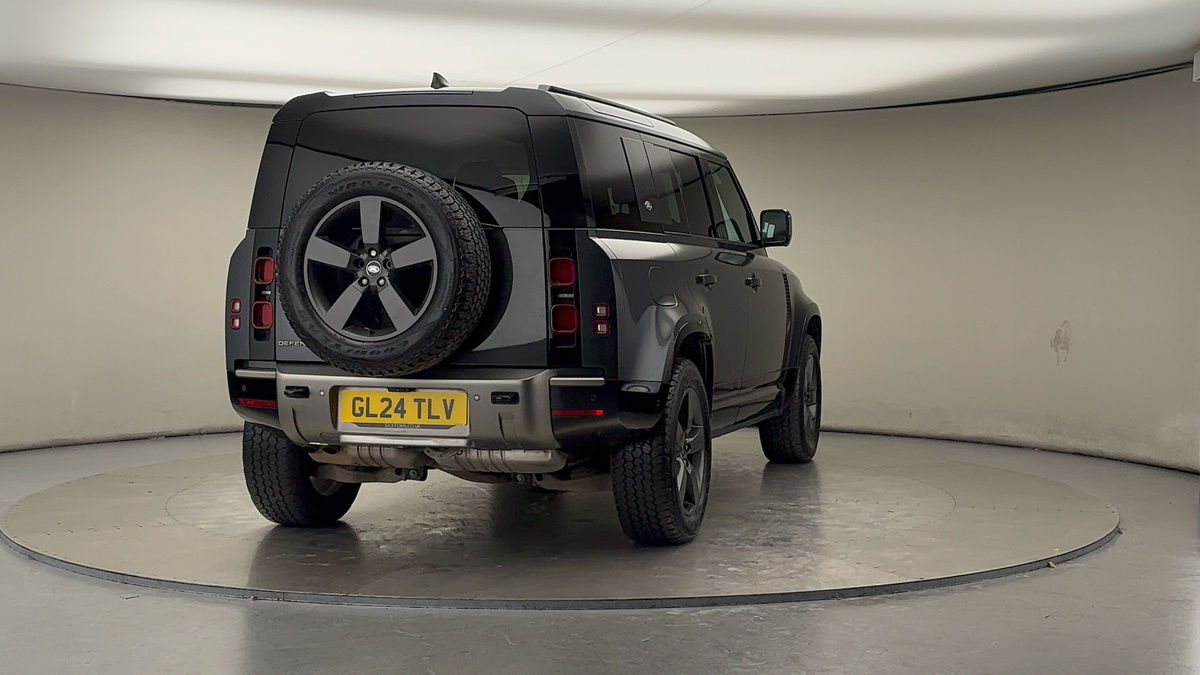 Used Land Rover Defender 110 2024 for sale - 76418099: Photo 40