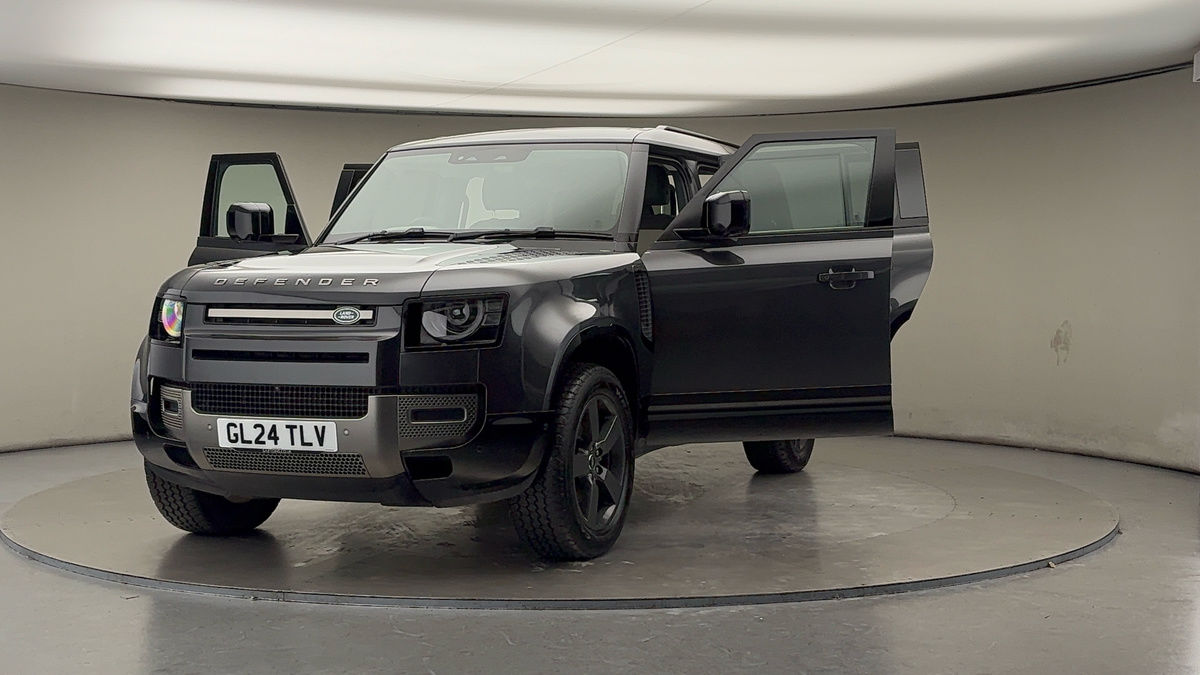 Used Land Rover Defender 110 2024 for sale - 76418099: Photo 50