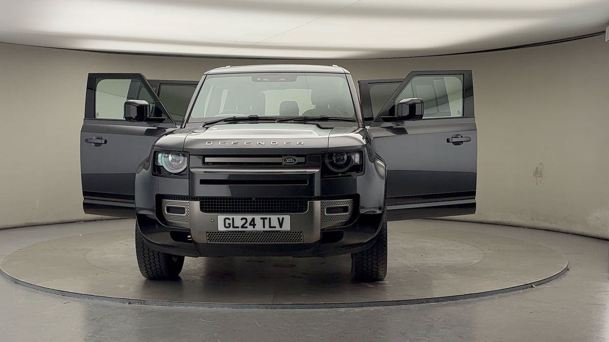 Used Land Rover Defender 110 2024 for sale - 76418099: Photo 51