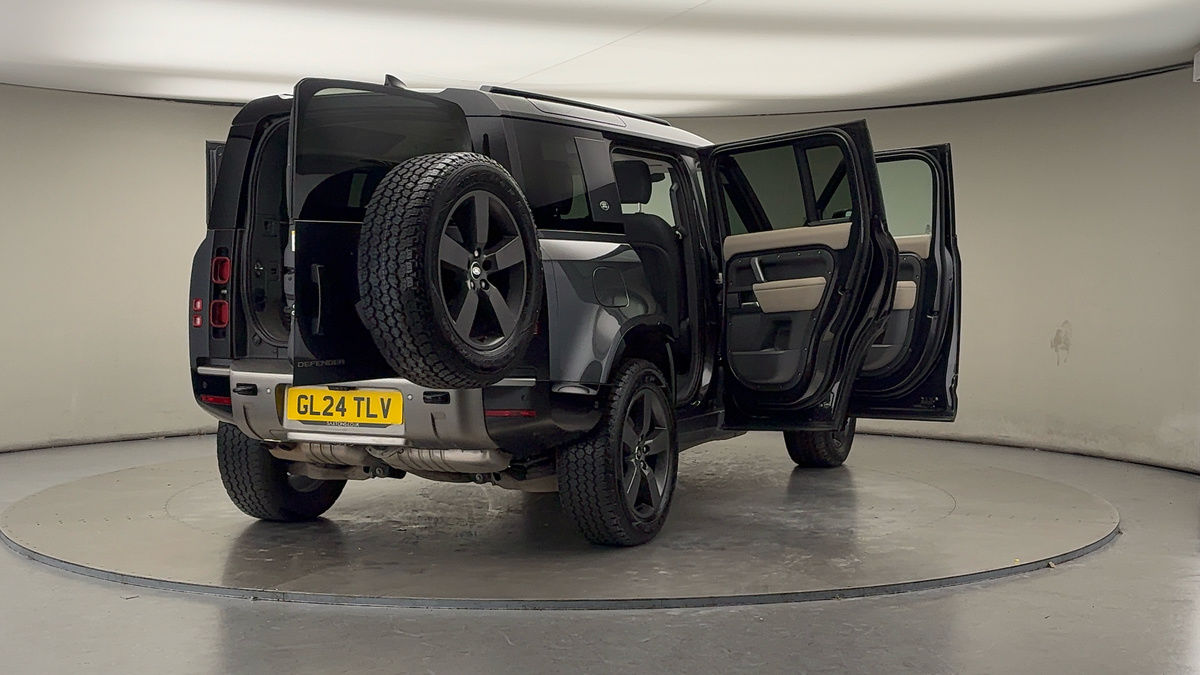 Used Land Rover Defender 110 2024 for sale - 76418099: Photo 59