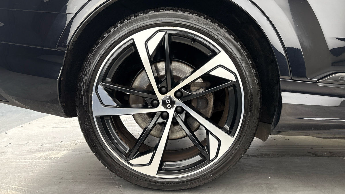 Used Audi Q7 2021 for sale - 76256970: Photo 10