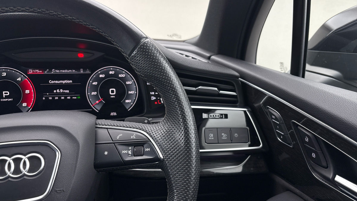 Used Audi Q7 2021 for sale - 76256970: Photo 14